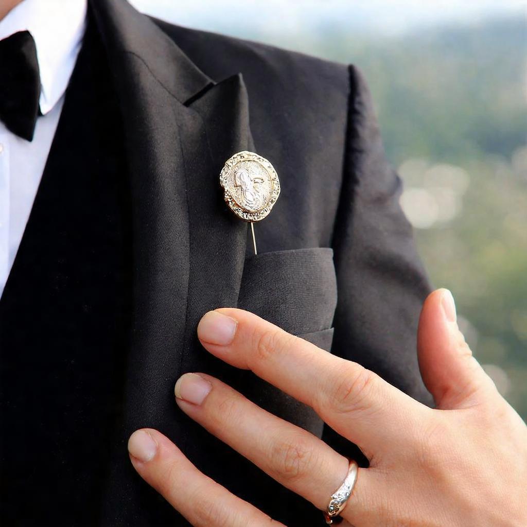 Can you wear a lapel pin on a tuxedo?